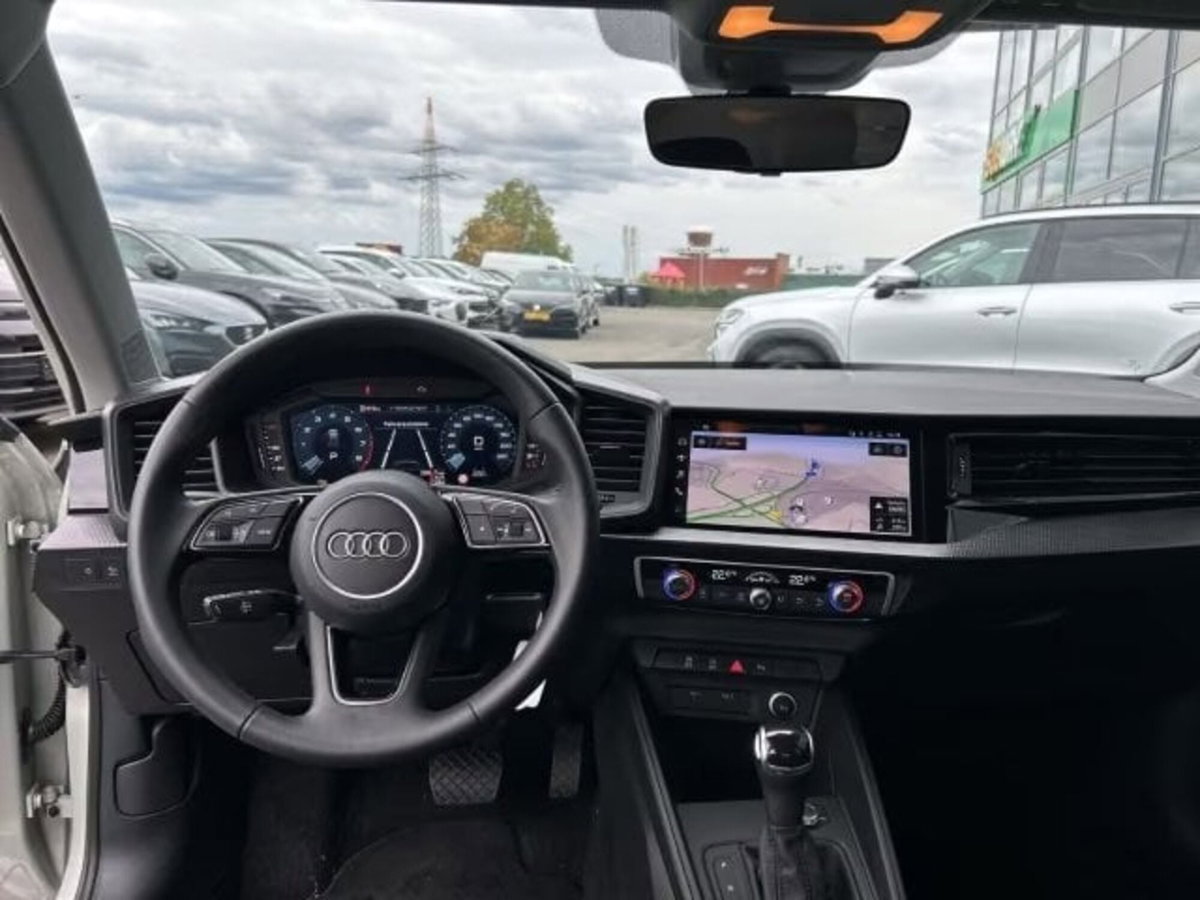 Audi A1 Sportback 30 TFSI S tronic Advanced (8)