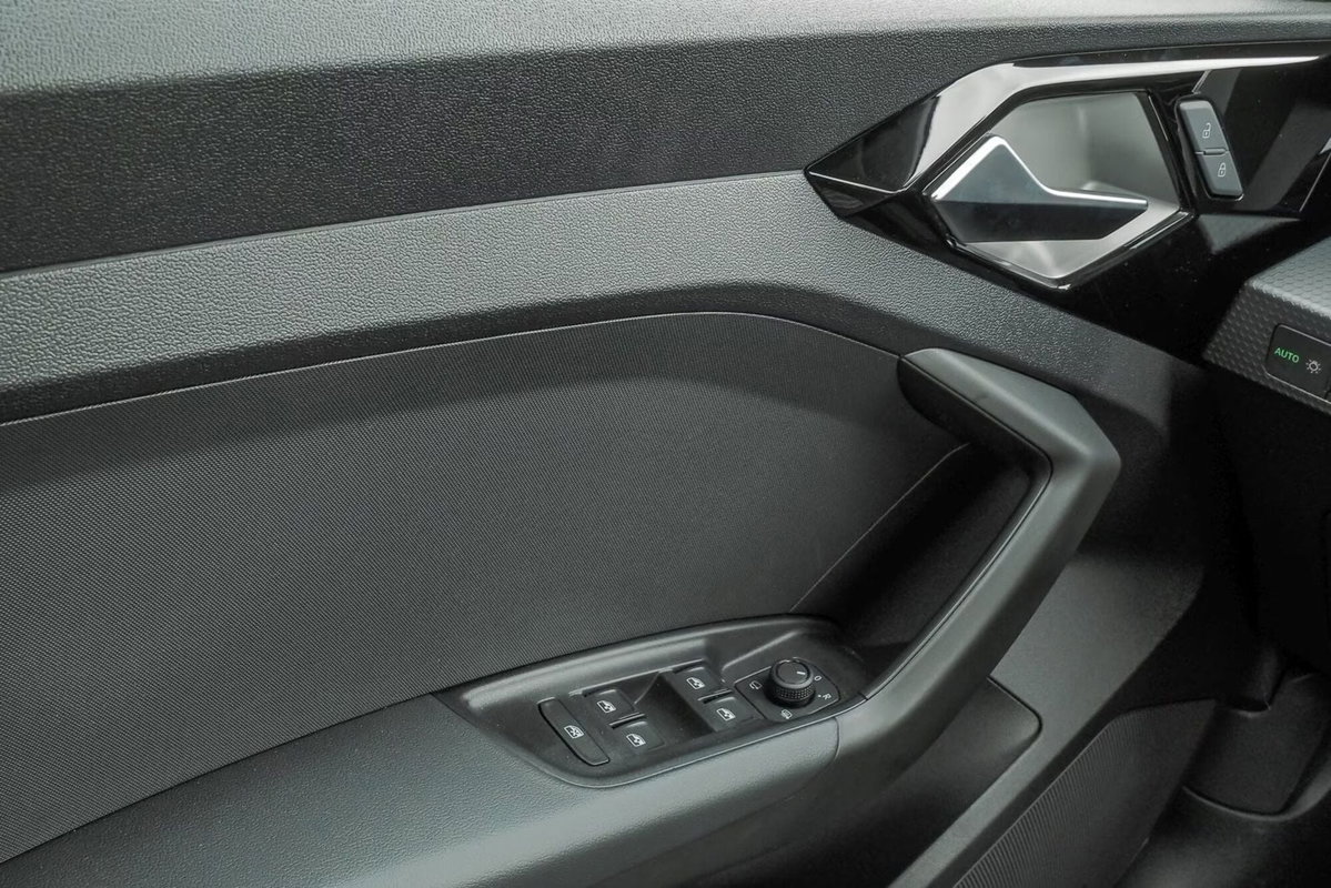Audi A1 Sportback 30 TFSI S line edition (11)