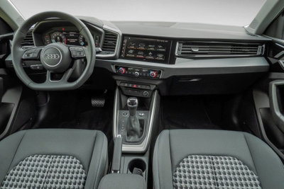 Audi A1 Sportback 30 TFSI S line edition (6)