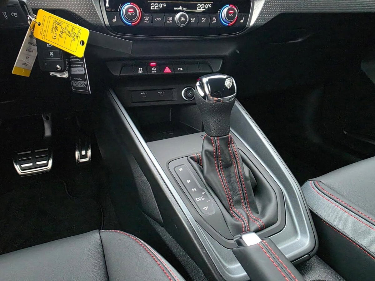 Audi A1 Sportback 30 TFSI S line edition (12)