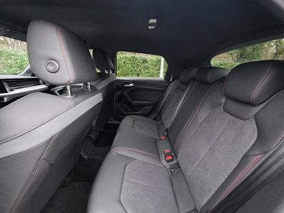 Audi A1 Sportback 30 TFSI S line edition (9)