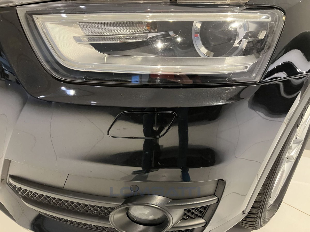 Audi Q3 2.0 TDI Business (18)