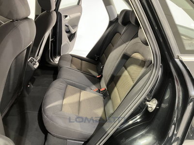 Audi Q3 2.0 TDI Business (9)