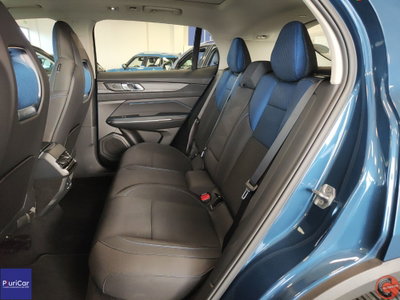 Lynk & Co 01 01 1.5 td phev (6)