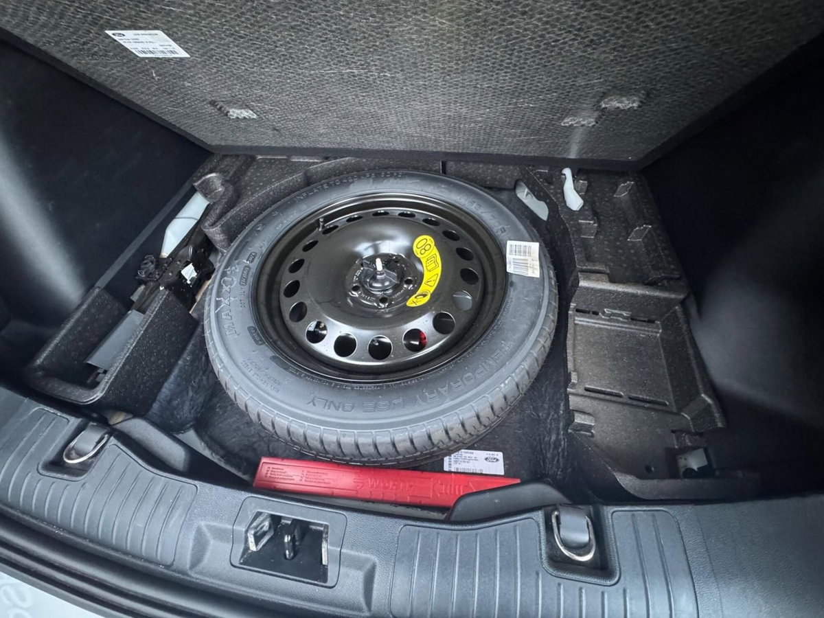 Ford Kuga 1.5 ecoboost ST-Line 2wd 150cv (17)