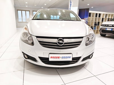 Opel Corsa 1.4 16V 3 porte aut. Sport (14)