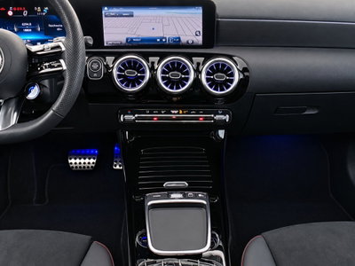 Mercedes-Benz Classe A 35 AMG 4Matic (3)