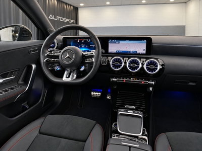 Mercedes-Benz Classe A 35 AMG 4Matic (4)