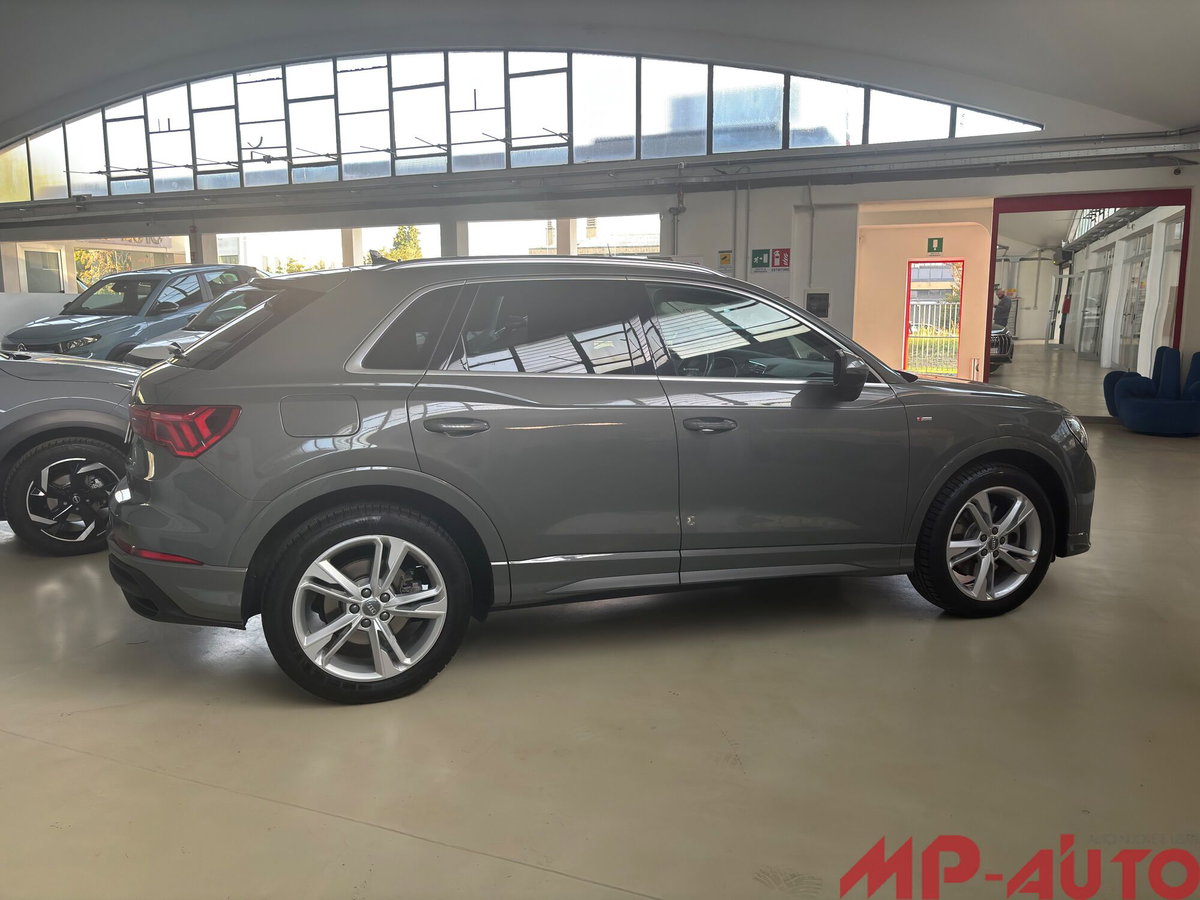 Audi Q3 Sportback 40 2.0 tfsi S line edition quattro s-tronic (3)