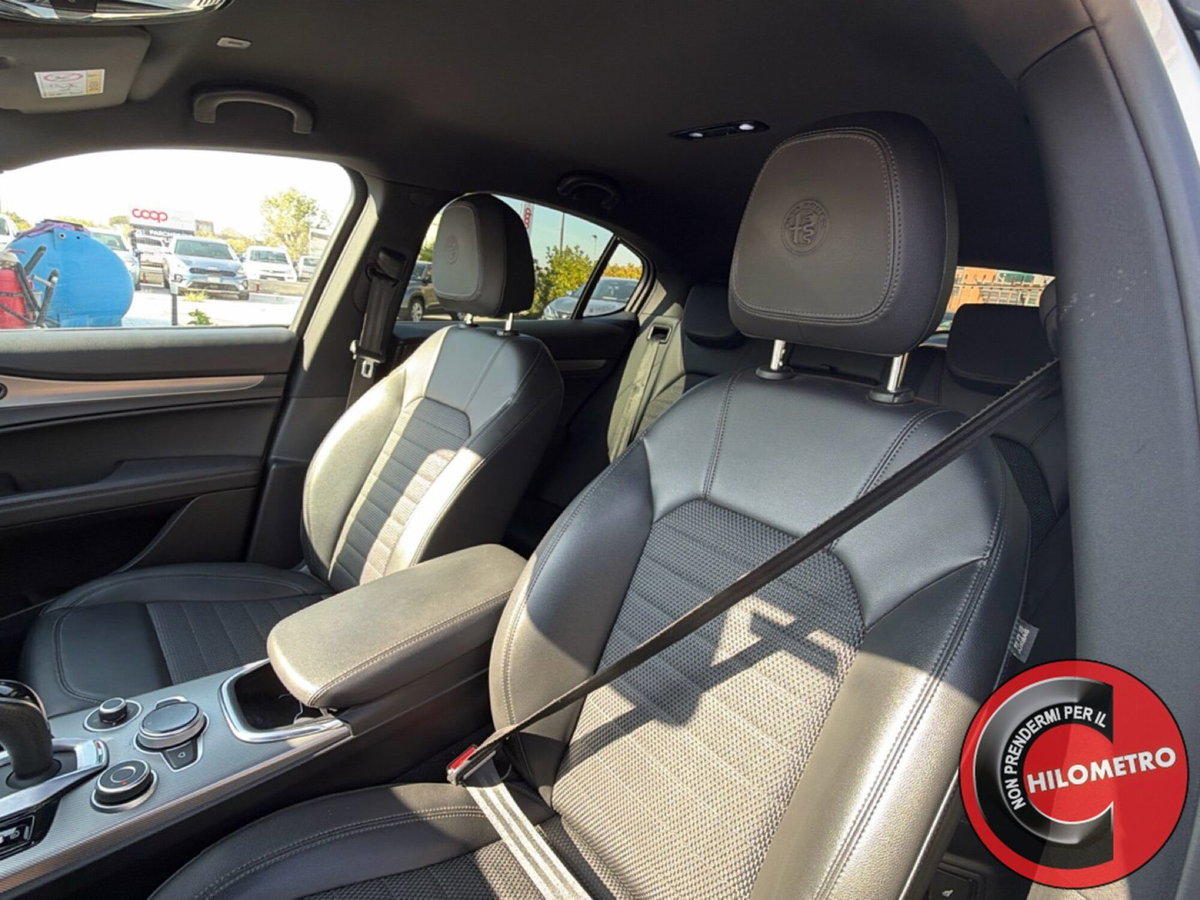 Alfa Romeo Stelvio 2.2 t Veloce Q4 210cv auto (14)