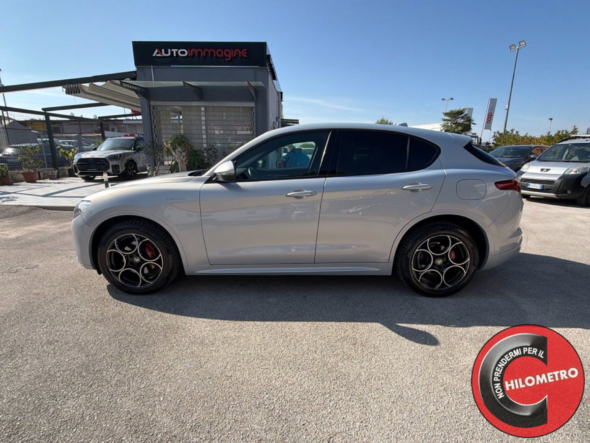 Alfa Romeo Stelvio 2.2 t Veloce Q4 210cv auto (3)