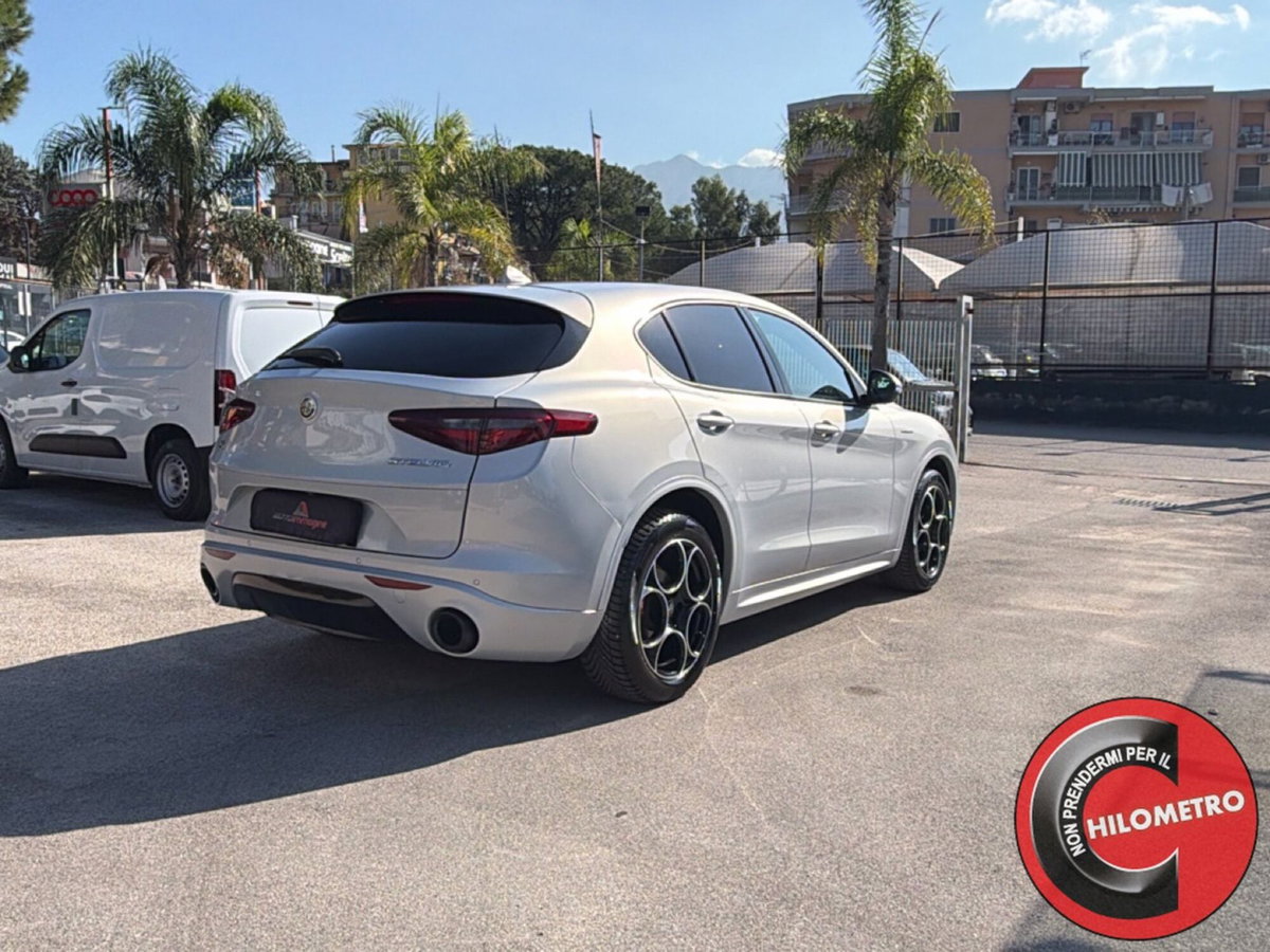 Alfa Romeo Stelvio 2.2 t Veloce Q4 210cv auto (6)