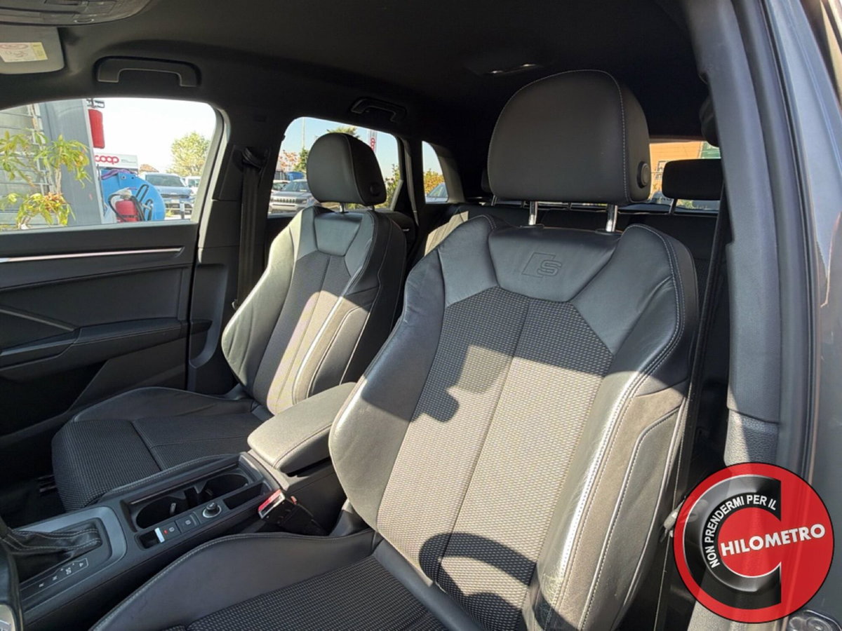 Audi Q3 Sportback 2.0 tdi S line edition 150cv s-tronic (13)