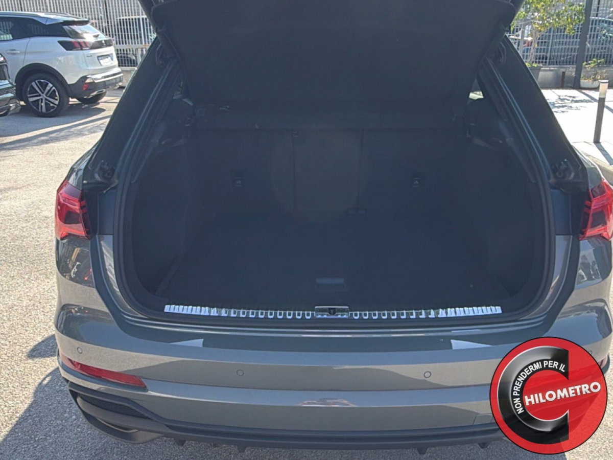 Audi Q3 Sportback 2.0 tdi S line edition 150cv s-tronic (9)