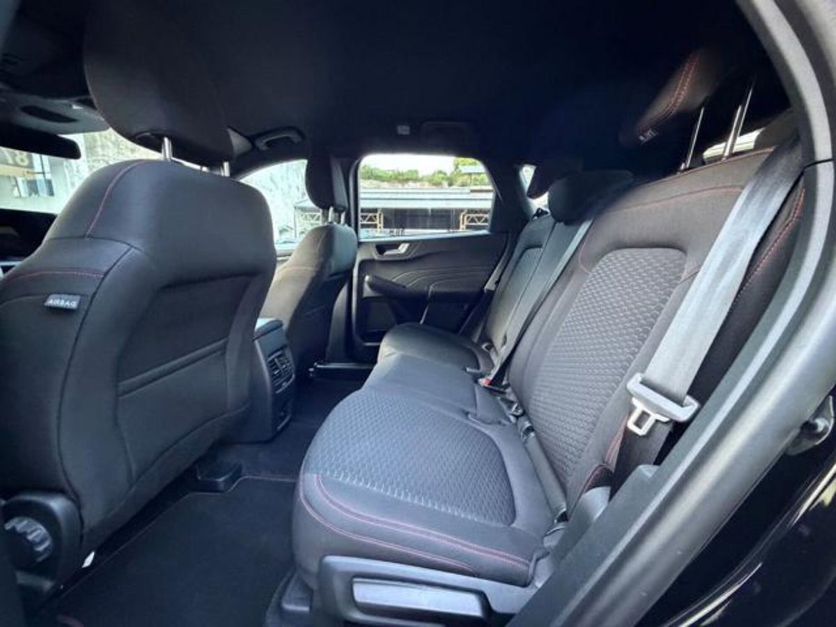 Ford Kuga 2.5 Full Hybrid 190 CV CVT 2WD ST-Line Design (13)