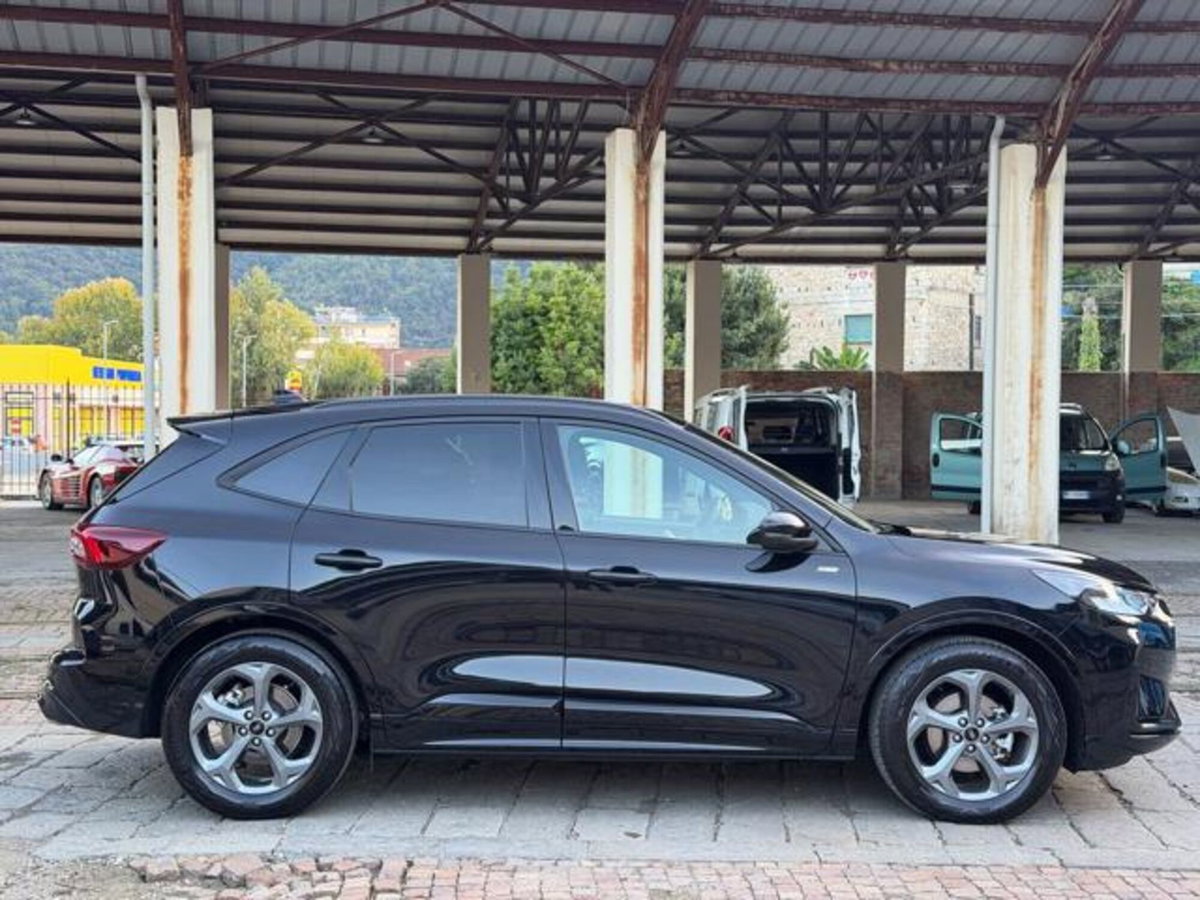 Ford Kuga 2.5 Full Hybrid 190 CV CVT 2WD ST-Line Design (8)