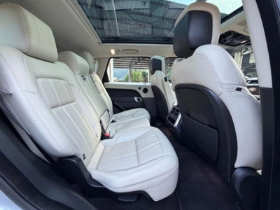 Land Rover Range Rover Sport 2.0 Si4 HSE (10)