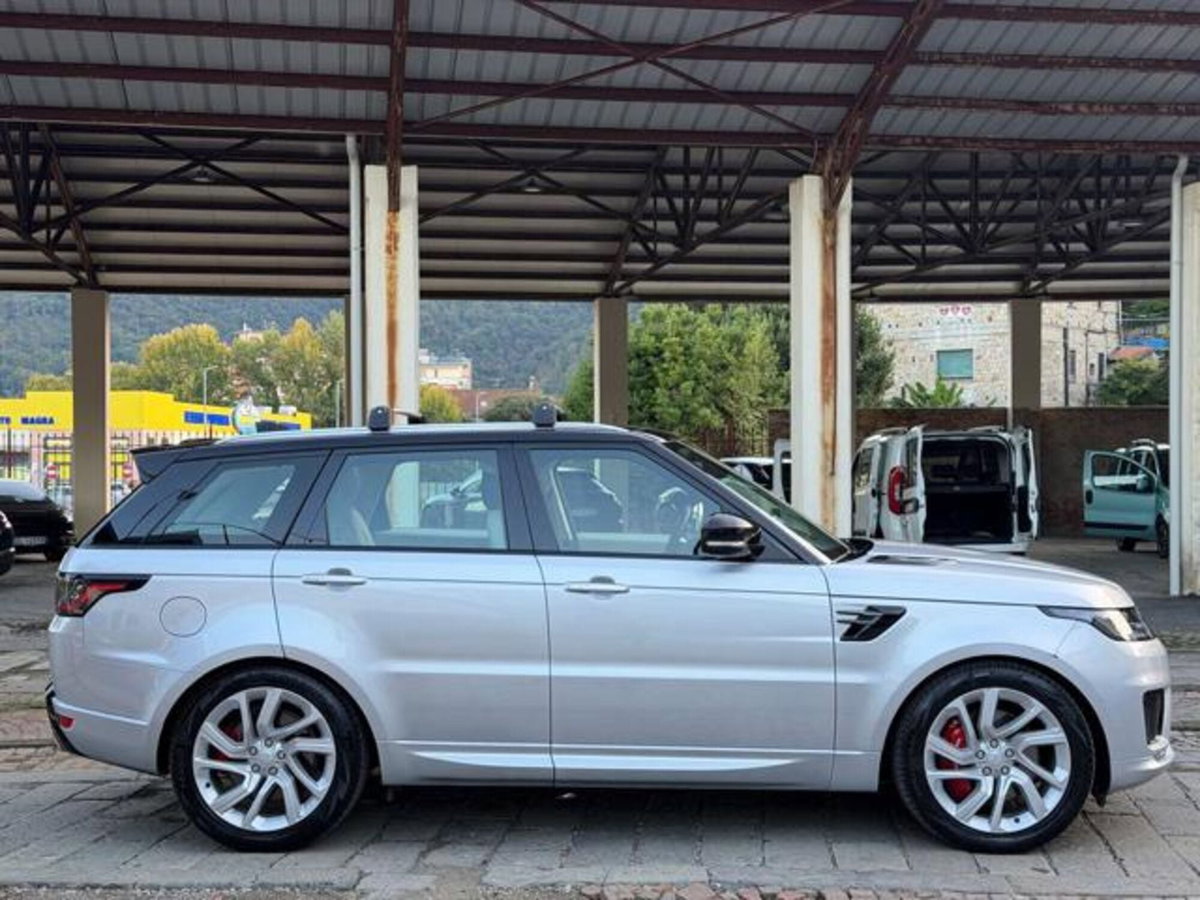 Land Rover Range Rover Sport 2.0 Si4 HSE (8)