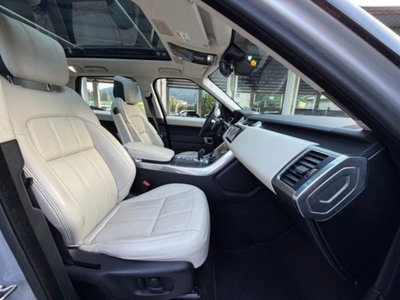 Land Rover Range Rover Sport 2.0 Si4 HSE (9)