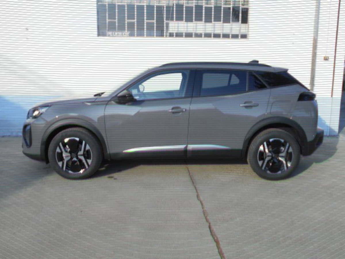 Peugeot 2008 1.2 turbo Allure 100cv (3)