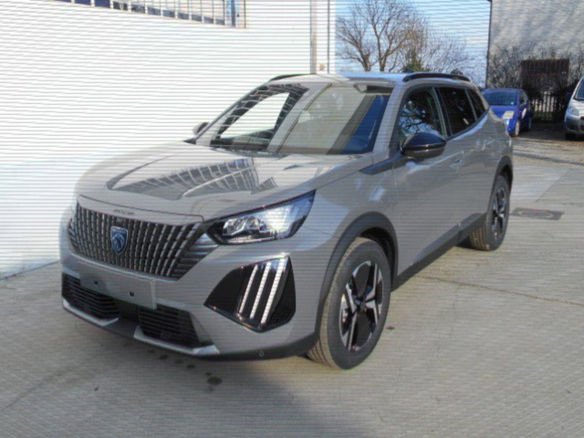 Peugeot 2008 1.2 turbo Allure 100cv (9)
