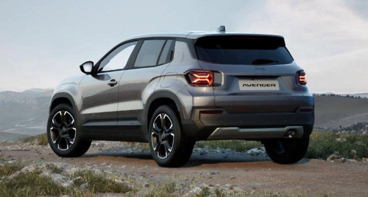 Jeep Avenger 1.2 turbo e-hybrid mhev Summit fwd 110cv edct6 (2)