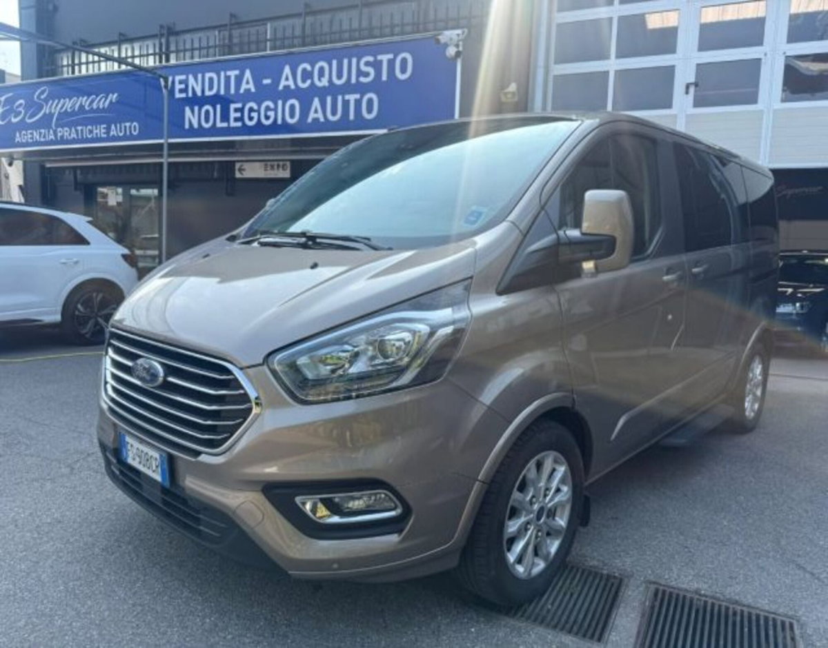 Ford Tourneo Custom 310 2.0 TDCi 170CV aut. PC Titanium