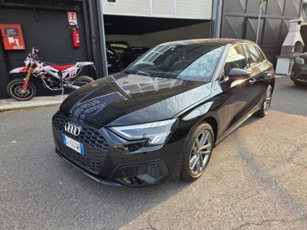 Audi A3 Sportback 40 TFSI e S tronic Business Advanced