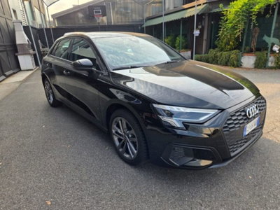 Audi A3 Sportback 40 TFSI e S tronic Business Advanced (3)