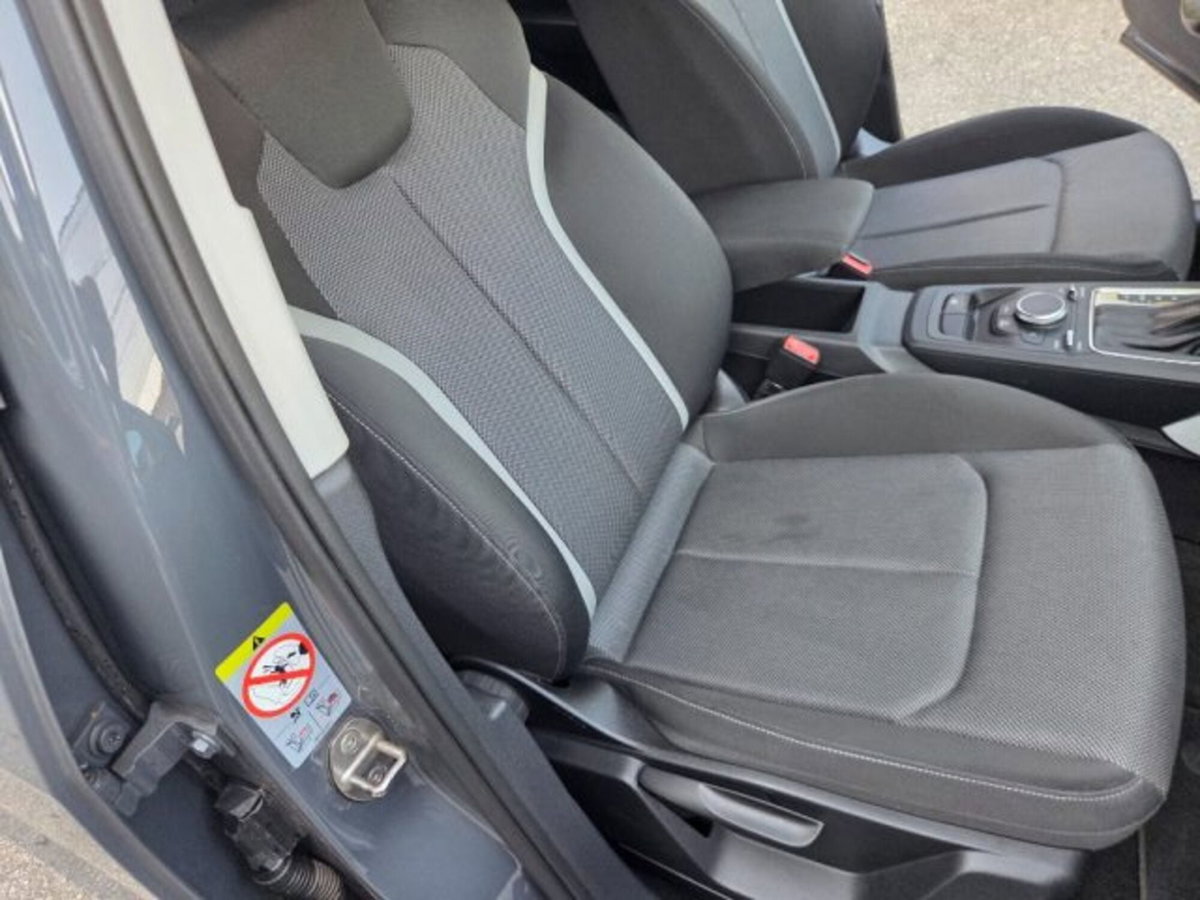 Audi Q2 Q2 1.0 TFSI S tronic Design (15)