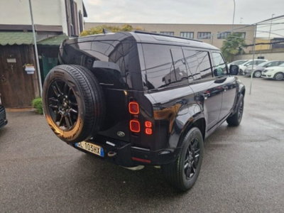 Land Rover Defender 110 3.0D I6 300 CV AWD Auto X-Dynamic HSE (5)