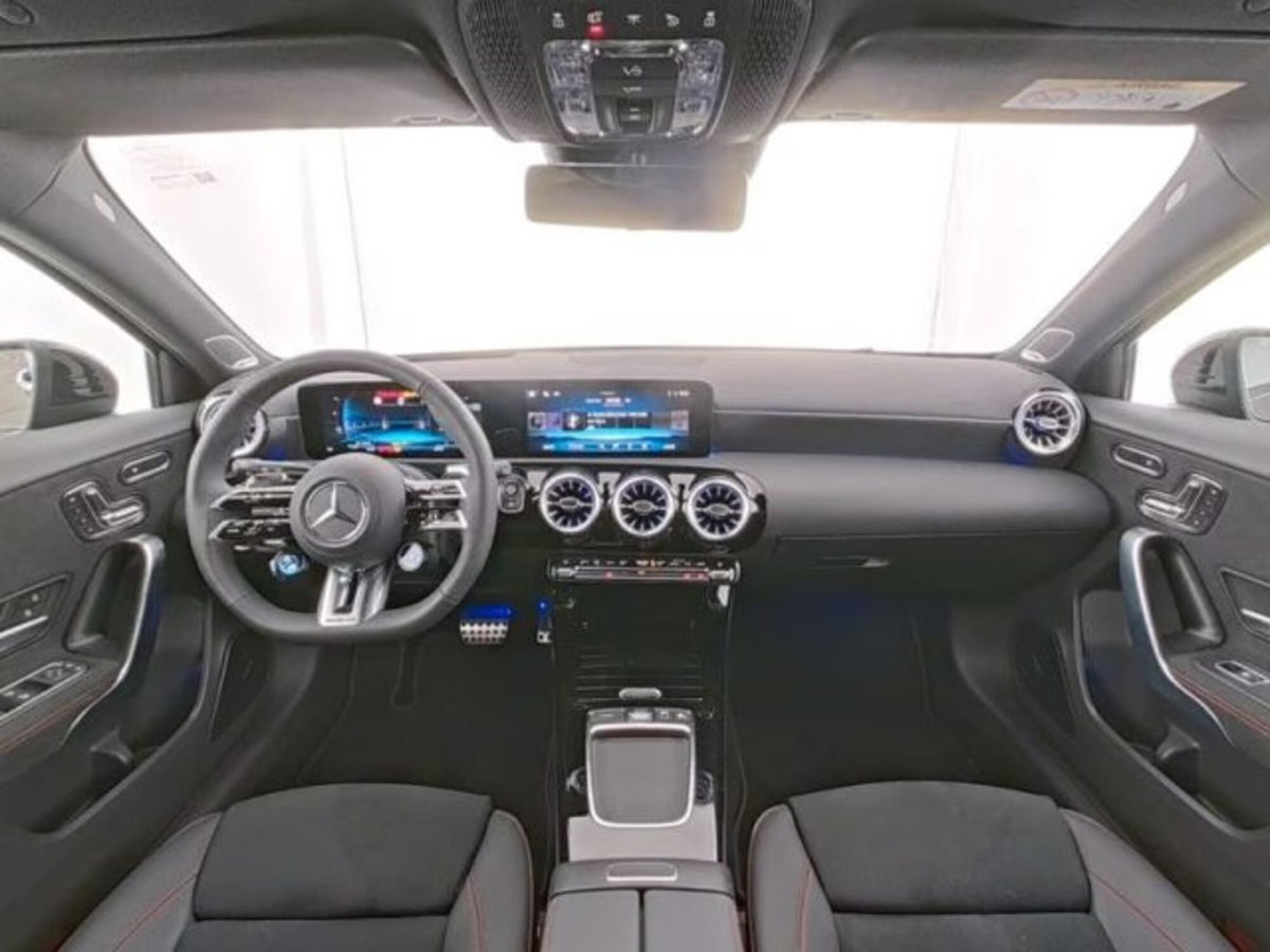 Mercedes-Benz Classe A AMG 45 S AMG Line Premium 4matic+ auto (6)