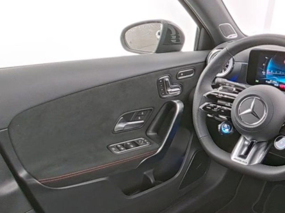 Mercedes-Benz Classe A AMG 45 S AMG Line Premium 4matic+ auto (9)