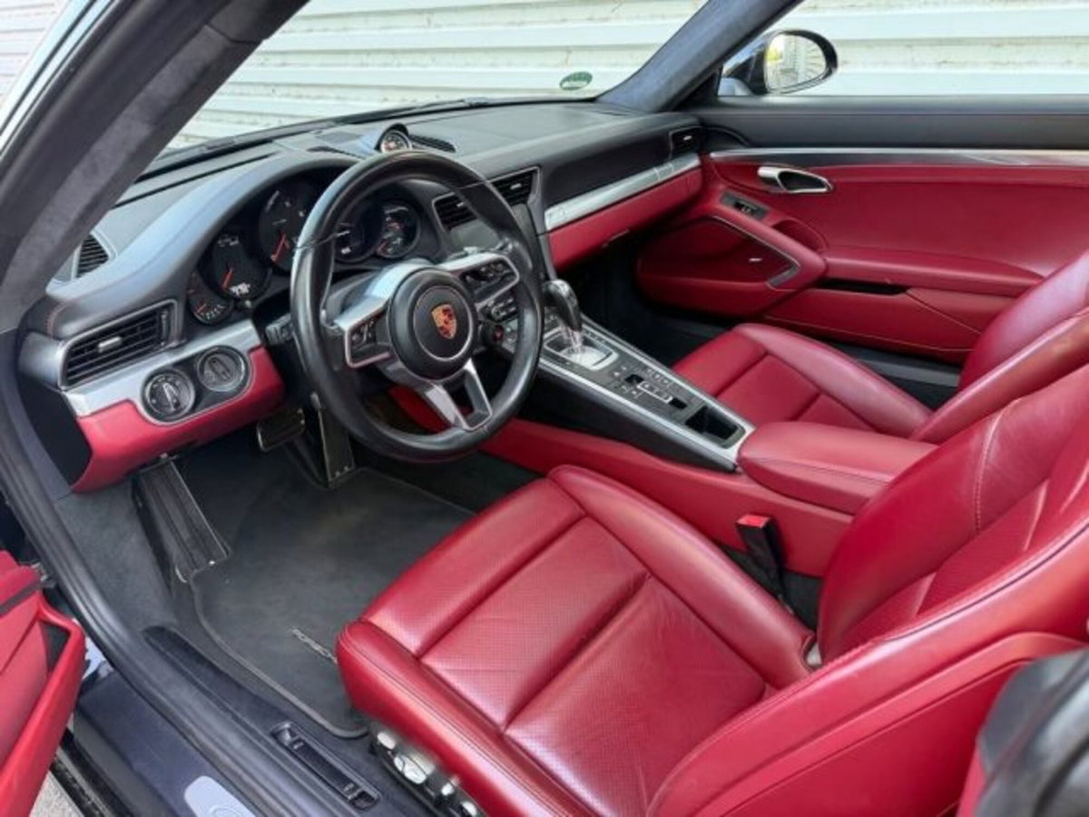 Porsche 911 Coupé 3.0 Carrera (10)