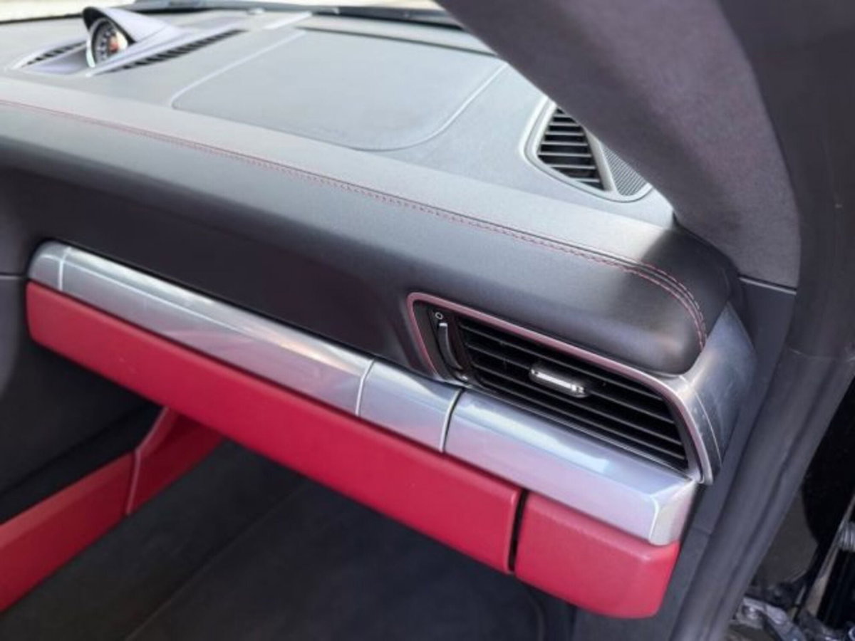 Porsche 911 Coupé 3.0 Carrera (17)