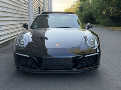 Porsche 911 Coupé 3.0 Carrera (2)
