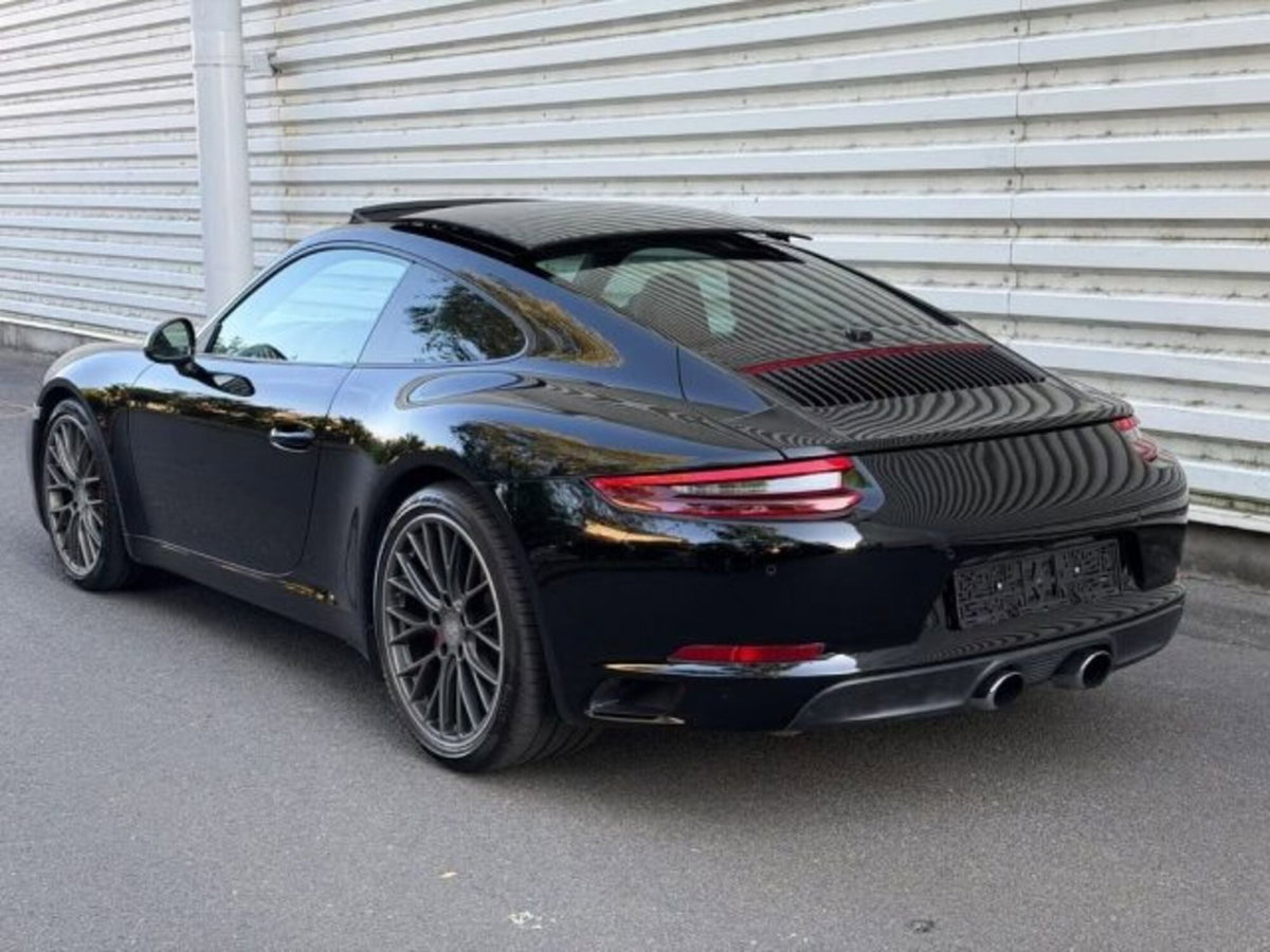 Porsche 911 Coupé 3.0 Carrera (7)