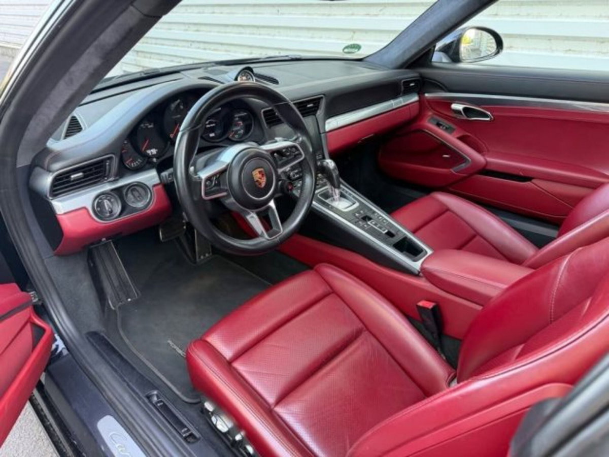 Porsche 911 Coupé 3.0 Carrera (9)