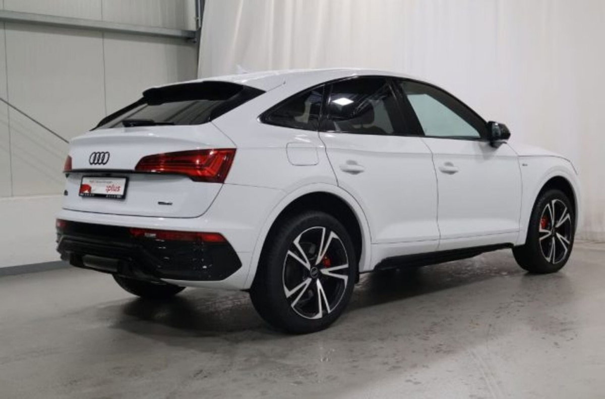 Audi Q5 Sportback 40 2.0 tdi mhev 12V S line Plus quattro s-tronic (5)