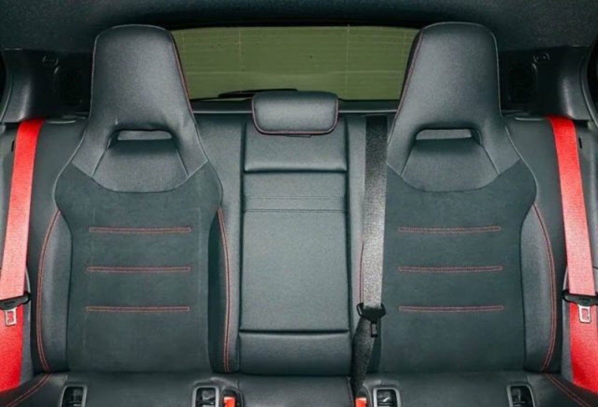 Mercedes-Benz Classe A Sedan AMG 35 AMG Line Premium 4matic auto (10)
