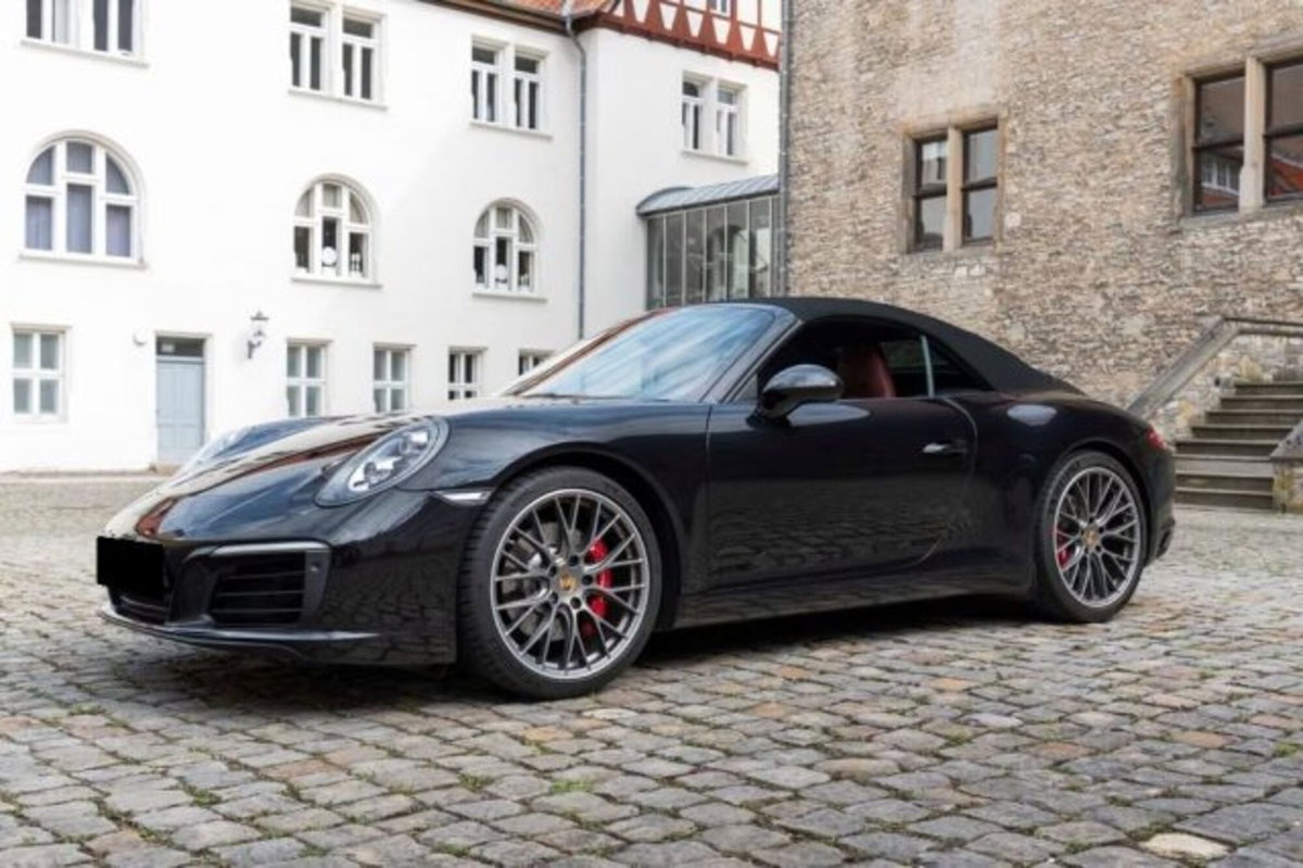 Porsche 911 Cabrio 3.0 Carrera S (2)