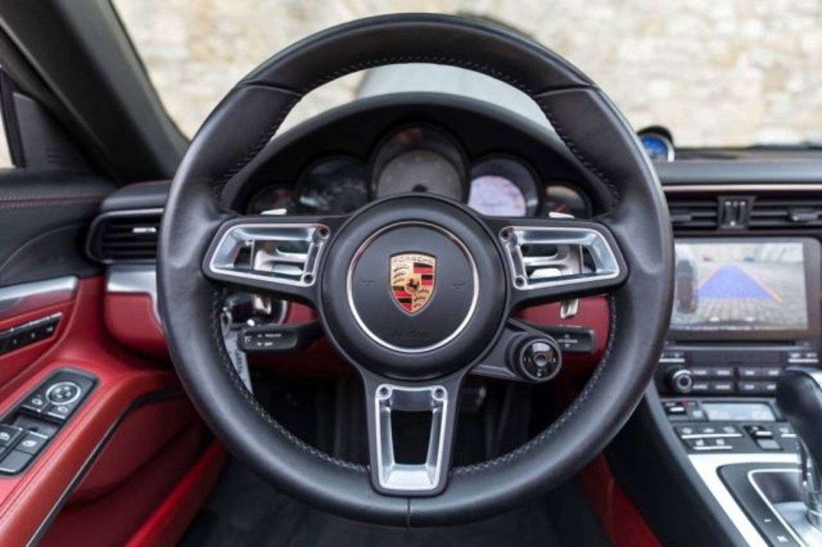 Porsche 911 Cabrio 3.0 Carrera S (9)