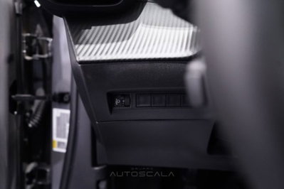 Peugeot 2008 1.2 puretech Allure s&s 100cv (12)