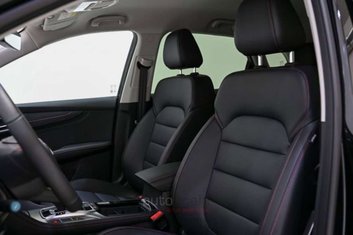 Mg EHS Plug-in Hybrid Excite (10)