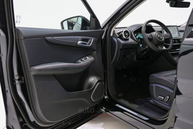 Mg EHS Plug-in Hybrid Excite (11)