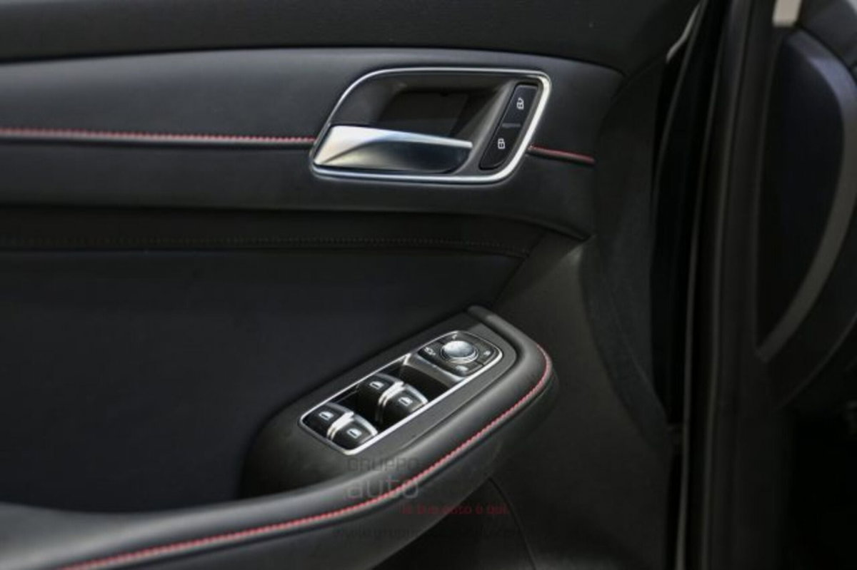 Mg EHS Plug-in Hybrid Excite (12)