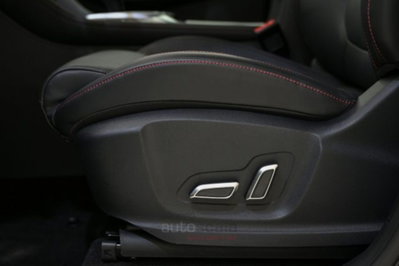 Mg EHS Plug-in Hybrid Excite (14)