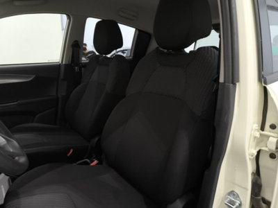 Mahindra KUV100 1.2 K8 m-bifuel (8)
