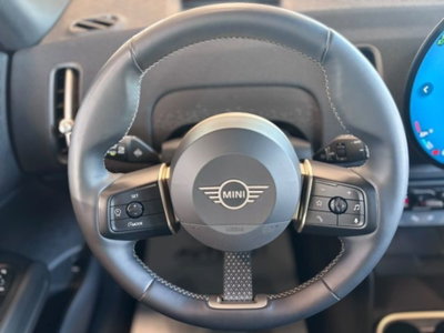 MINI Mini Countryman 1.5 48V C Classic auto (14)
