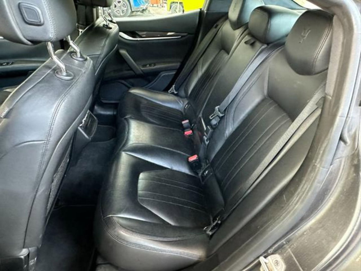 Maserati Ghibli Ghibli V6 Diesel 275 CV Gransport (13)